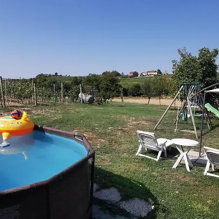 Agriturismo Cascina Olivetta مونكالفو