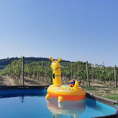 Agriturismo Cascina Olivetta مزرعة للإقامة