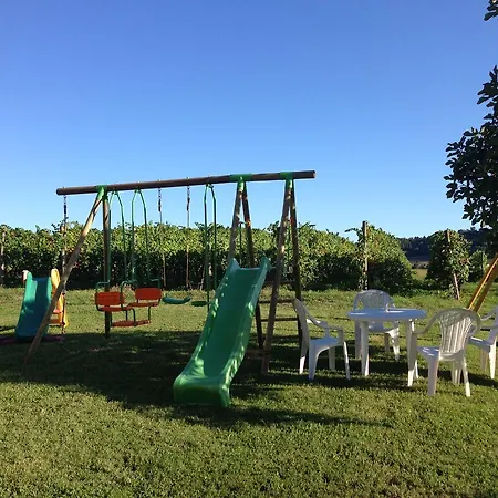 Agriturismo Cascina Olivetta مزرعة للإقامة مونكالفو