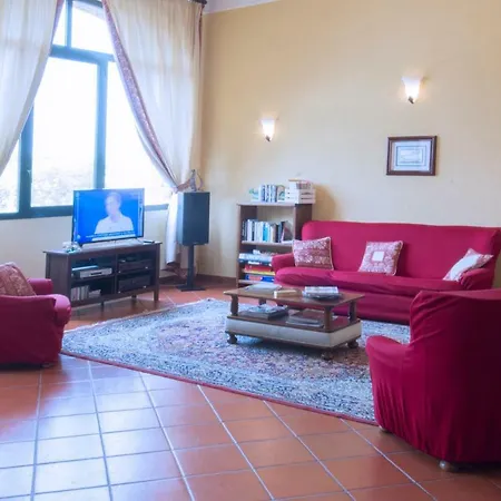مزرعة للإقامة Agriturismo Cascina Olivetta