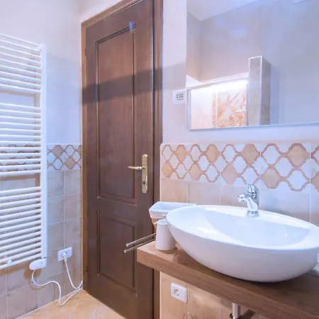 مزرعة للإقامة Agriturismo Cascina Olivetta *